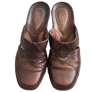 Clarks Brown Artisan Collection Women's Leather Clogs Slip-Ons US 9.5M Mules